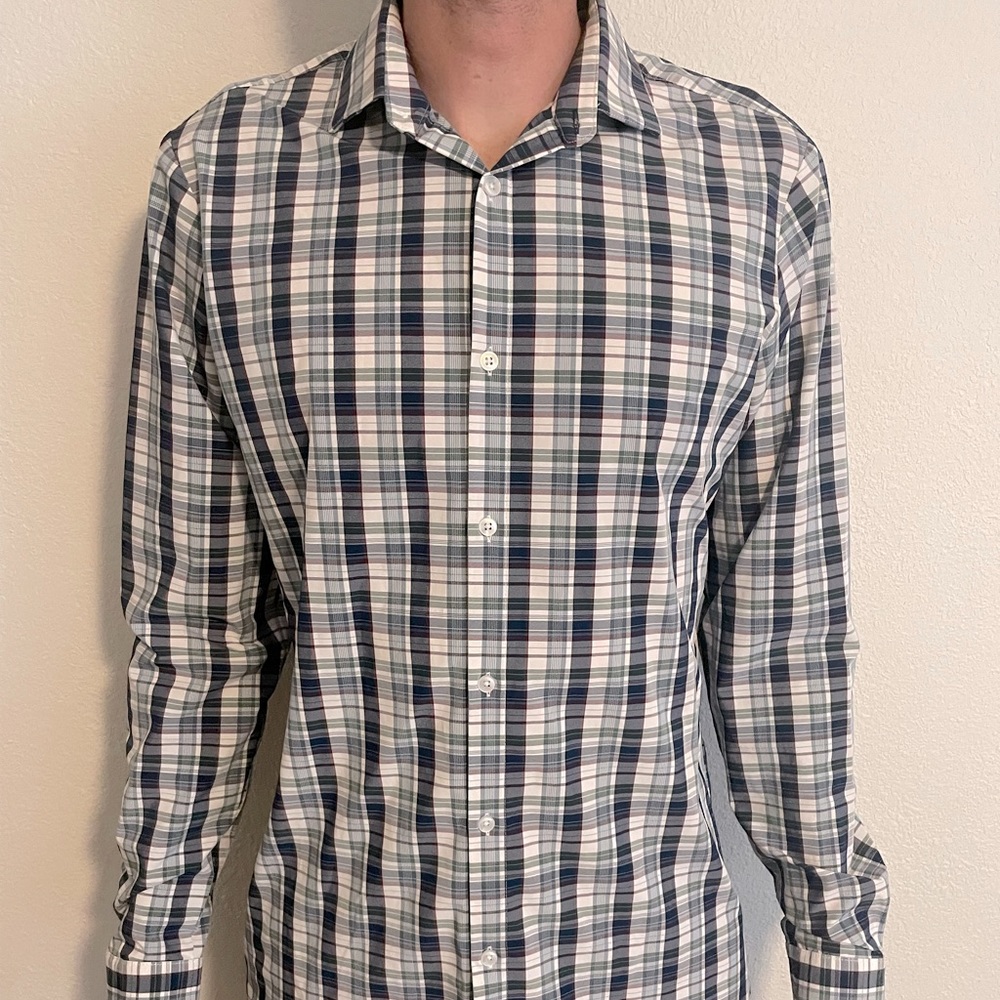 Mizzen+Main button up